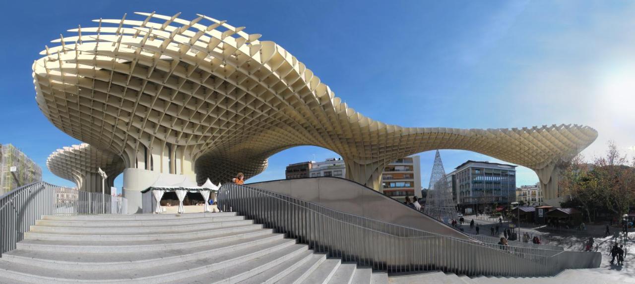 Azahar Metropol Parasol, Parking Gratis Para Coches Medianos Seville Exterior photo